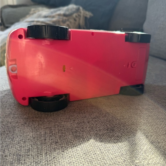 2014 Fisher Price My Loving Family Dollhouse White Pink SUV VAN Musical Works! - Picture 6 of 6